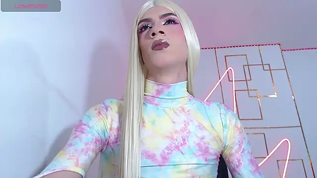 Snapshot of khalany_hadid chatting on 12/06/24, 04:36 khalany hadid online show from 12/06/24, 04:36