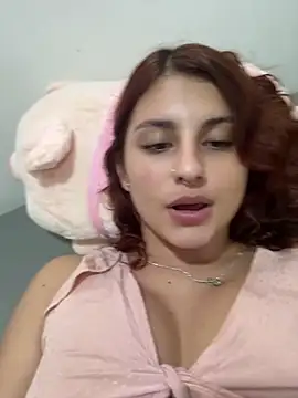 Snapshot of Luu_Princess chatting on 03/21/25, 11:12 Luu Princess online show from 03/21/25, 11:12