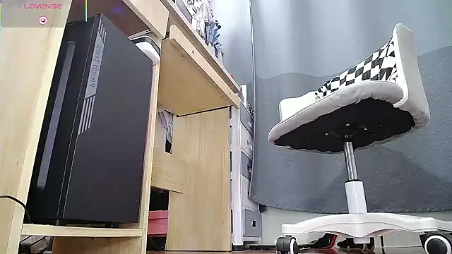 CN-Doudou online show from 11/27/25, 02:24