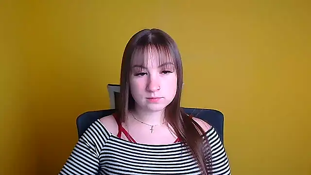 Evelina GG online show from 01/04/25, 01:10