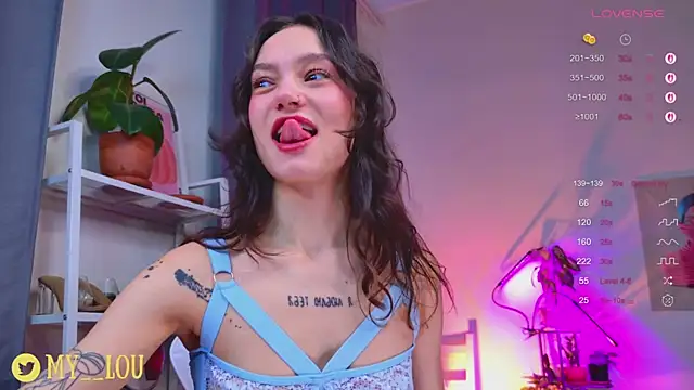 MyLou  online show from 11/12/25, 03:12