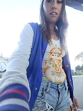 samy-blonde online show from 01/17/25, 10:12