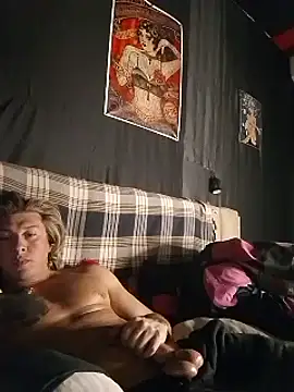 Lovely milk online show from 03/09/25, 06:21