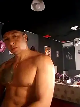 Lovely milk online show from 03/19/25, 03:51