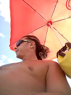 Lovely milk online show from 09/16/25, 09:21