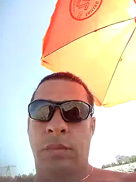 Lovely milk online show from 09/17/25, 10:06