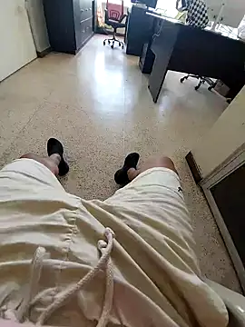 Hlanduro online show from 02/22/25, 07:03