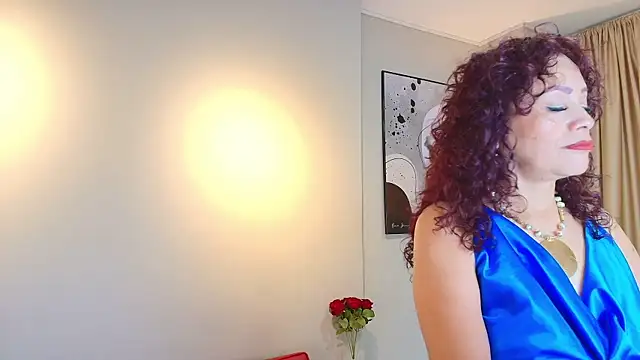 Kasandra Gomez online show from 05/25/26, 12:11