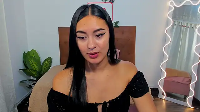 Moonshine tay online show from 12/09/24, 11:58