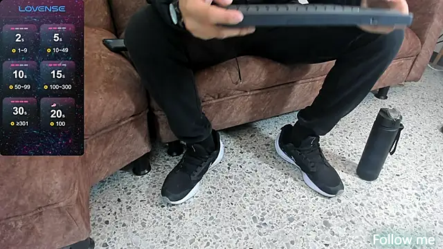 Samuel Up online show from 01/24/25, 03:43