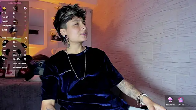 ZuryRamirez  online show from 09/21/25, 08:43