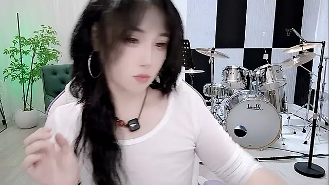 Snapshot of Vaness-a chatting on 09/25/25, 05:27 Vaness-a online show from 09/25/25, 05:27