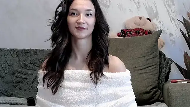 Snapshot of tayakayan chatting on 02/19/26, 10:33 tayakayan online show from 02/19/26, 10:33