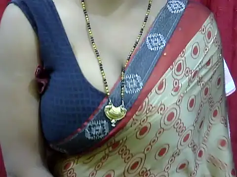 HOT-SEEMAA online show from 11/27/25, 10:34