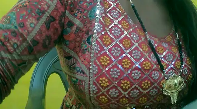 LOVE-SUSHILA online show from 02/13/25, 01:40