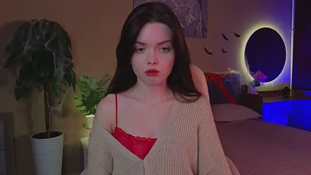 Snapshot of likeamoss chatting on 10/24/25, 02:13 likeamoss online show from 10/24/25, 02:13