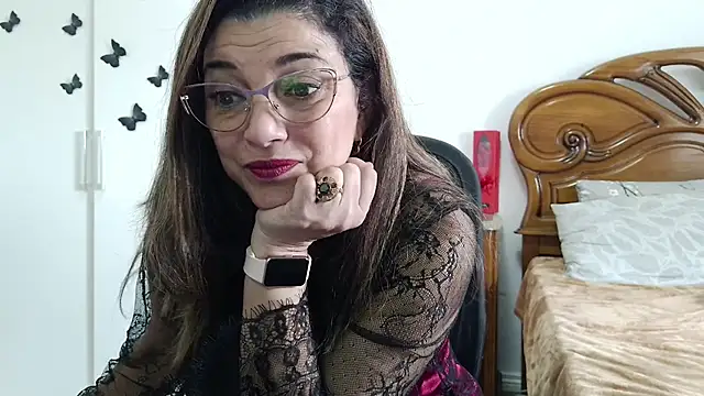 Snapshot of Julie_Boronat26 chatting on 03/03/26, 02:45 Julie Boronat26 online show from 03/03/26, 02:45
