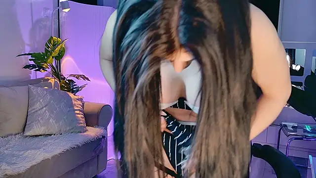 Ivy belle online show from 11/15/25, 05:16