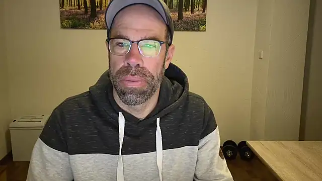 Harry Boldt online show from 10/22/25, 04:57