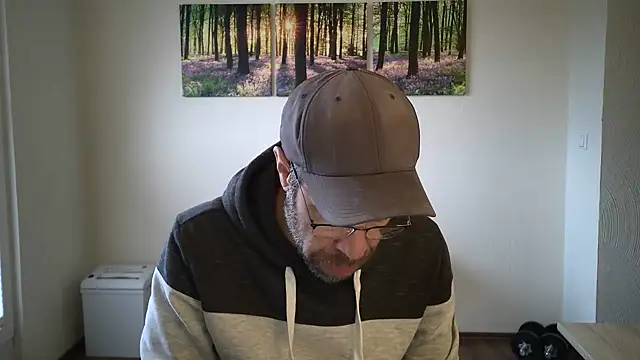 Harry Boldt online show from 10/25/25, 06:21