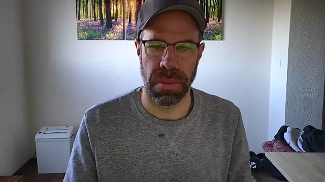 Harry Boldt online show from 11/06/25, 07:53