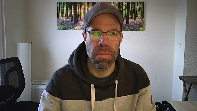 Harry Boldt online show from 11/19/25, 07:41