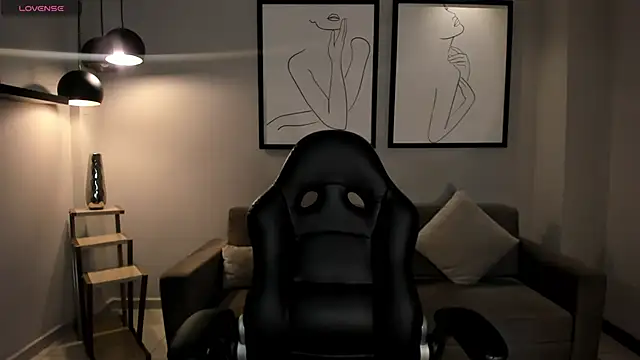 Snapshot of StacyWoods chatting on 01/15/25, 10:38 StacyWoods online show from 01/15/25, 10:38