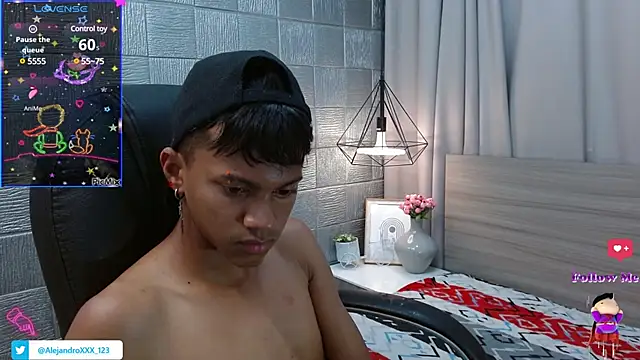 loistwink  online show from 02/26/25, 06:32