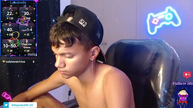 loistwink  online show from 03/06/25, 07:36