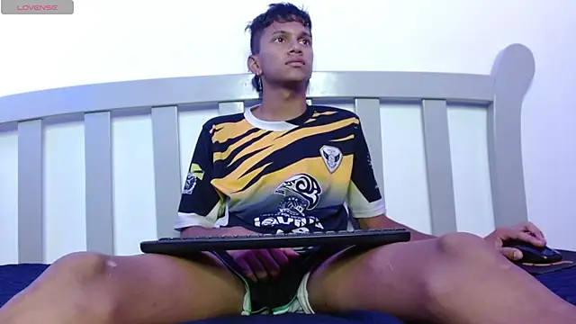 loistwink  online show from 03/08/25, 03:28