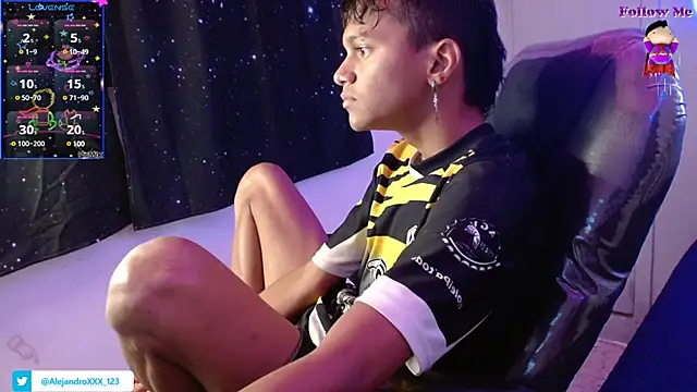 loistwink  online show from 03/15/25, 03:29