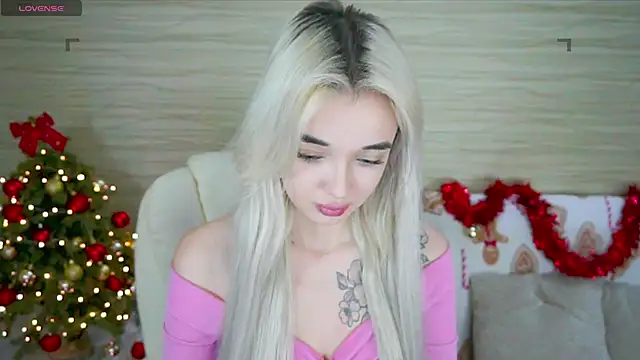 Ashley S online show from 12/11/24, 11:10