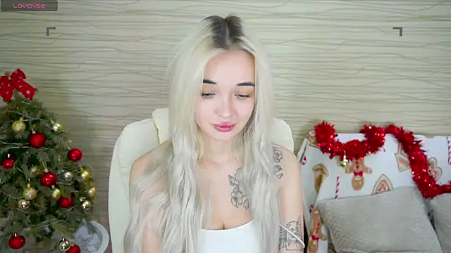 Ashley S online show from 12/19/24, 11:14
