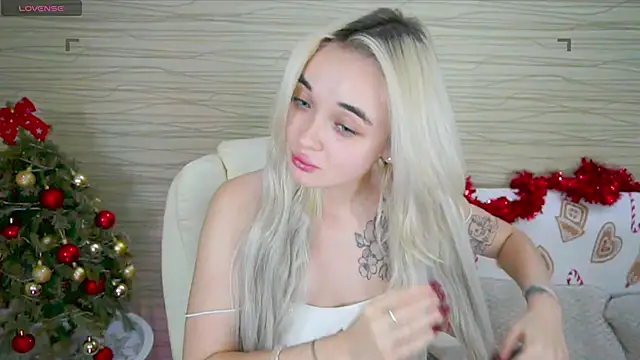 Ashley S online show from 12/20/24, 02:19