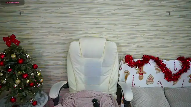 Ashley S online show from 12/21/24, 02:19
