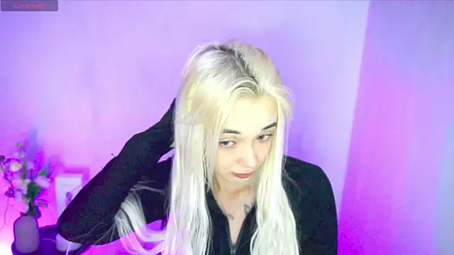 Ashley S online show from 07/25/26, 10:18