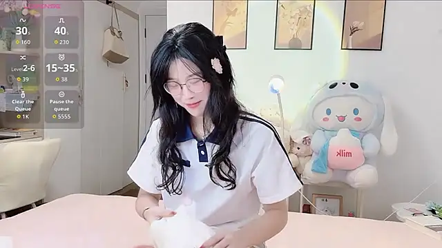 Luminous163 online show from 09/24/25, 01:14