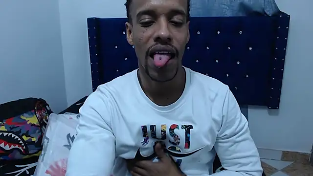 Salomon koude online show from 02/06/25, 04:42