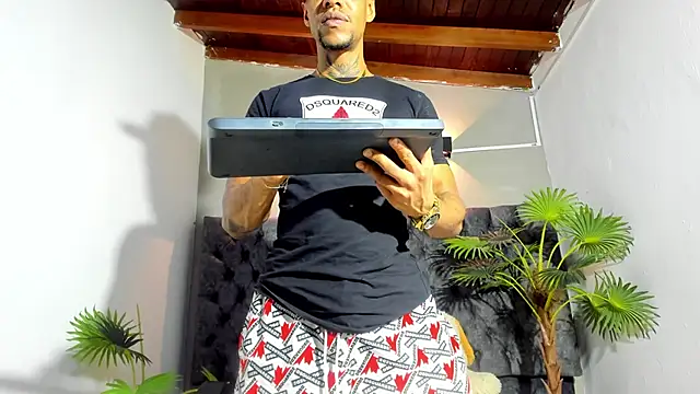 Salomon koude online show from 06/23/26, 04:21