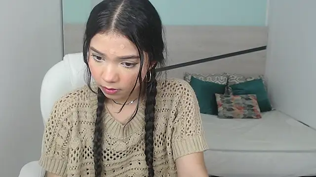 sussy leon online show from 12/13/24, 05:21