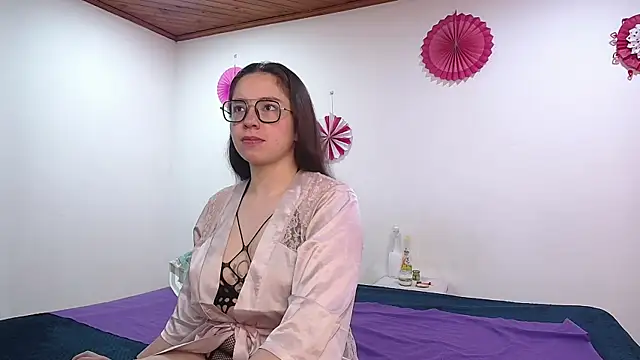 osiris seduction  online show from 02/22/25, 10:09