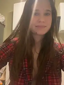 Snapshot of JaneLestur chatting on 01/11/25, 02:36 JaneLestur online show from 01/11/25, 02:36