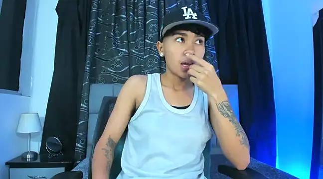 nova sex01 online show from 12/06/24, 11:25