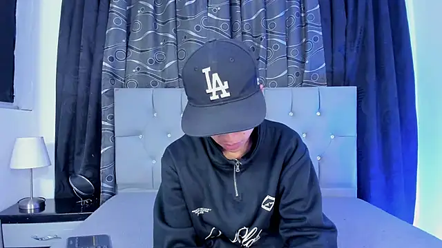 nova sex01 online show from 02/28/25, 03:48