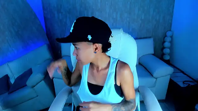 nova sex01 online show from 09/11/25, 04:45