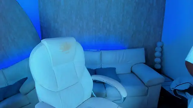 nova sex01 online show from 09/13/25, 03:39