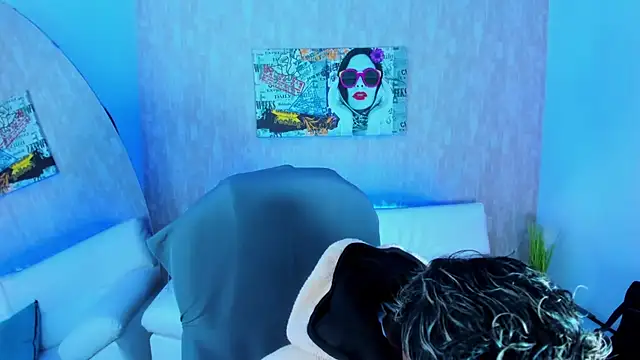 nova sex01 online show from 11/08/25, 05:29