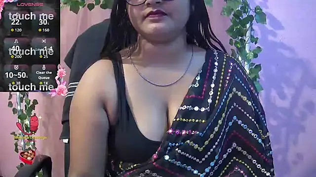 Snapshot of Pari-new chatting on 03/09/26, 04:38 Pari-new online show from 03/09/26, 04:38