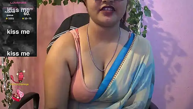 Snapshot of Pari-new chatting on 04/13/26, 04:07 Pari-new online show from 04/13/26, 04:07
