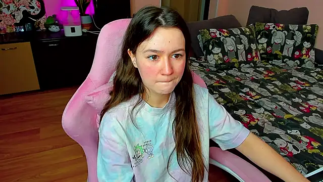 Snapshot of ameli_moon chatting on 11/30/25, 11:47 ameli moon online show from 11/30/25, 11:47